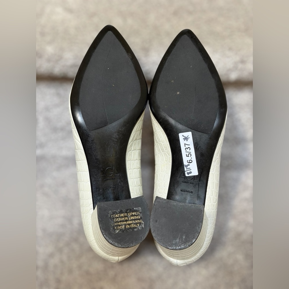 AGL Croc Embossed Off White Block Heel Leather Pumps Women’s 7 Formal Elegant - Picture 16 of 16